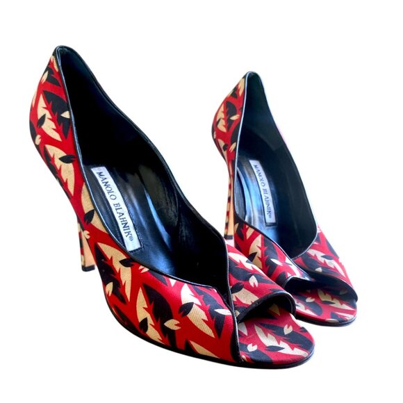 Manolo Blahnik Multicolor Fabric Peep toe Pumps Size 38.5 - Picture 5 of 13